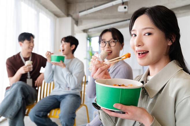 미국 CDC는 주당 1kg 감량을 안전한 다이어트 기준으로 제시했다. [사진=게티이미지뱅크]