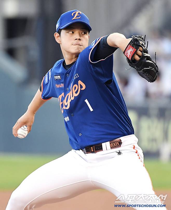 10일 서울 잠실구장에서 열린 한화-LG전. 한화 선발투수로 마운드에 오른 문동주. 잠실=정재근 기자 cjg@sportschosun.com/2025.8.10/