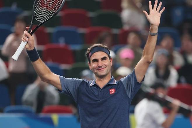 올해 상하이 마스터스 시범 경기에 출전하는 로저 페더러