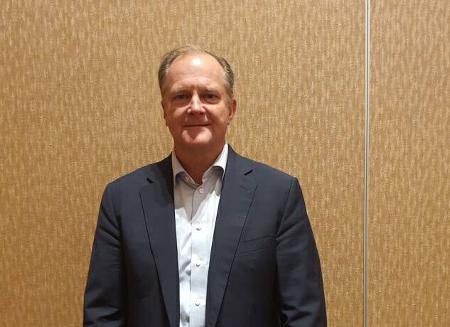 찰스 샌즈버리 클라우데라 CEO가 인터뷰에 참여하기 전 환하게 웃고 있다. (사진=장유미 기자)