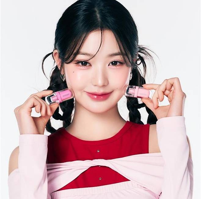 사진=어뮤즈 제공