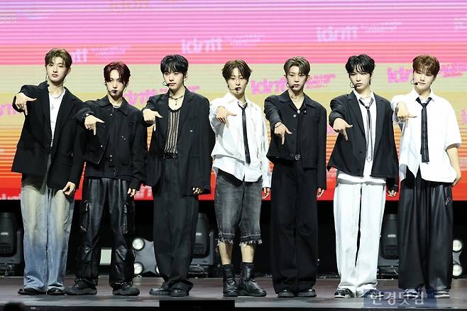 그룹 아이덴티티 유네버멧 /사진=변성현 기자