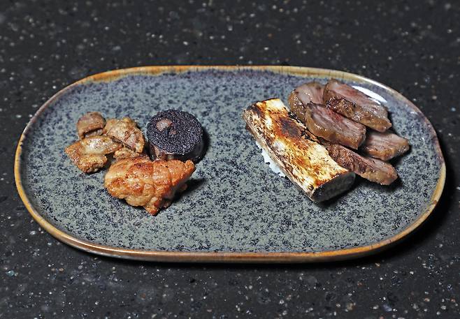 Asado de tira served at Spatula by Haevichi [PARK SANG-MOON]