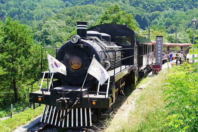 생명수당까지 ‘떼돈’월급 받던 광부와 청년들의 희망 싣고 달리는 스위치백 열차
