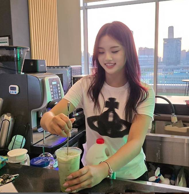 [서울=뉴시스] 이재시. (사진=이수진 인스타그램 캡처) 2025.08.11. photo@newsis.com *재판매 및 DB 금지