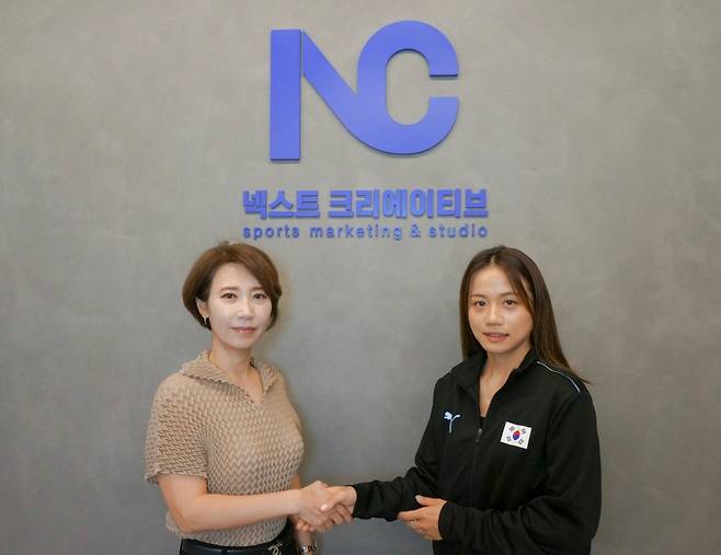 스쿼시 엄화영 선수 매니지먼트 계약 체결 ⓒ넥스트크리에이티브