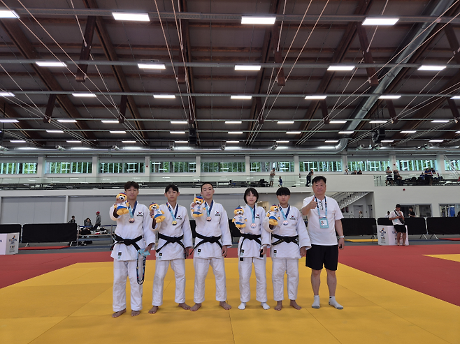 에스토니아 탈린에서 열린 제57회 ICG에 나선 서울시체육회 선수단. 사진=서울시체육회