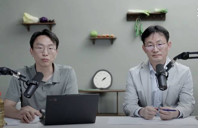 정희원 박사와 분당서울대학교병원 신장내과 전문의 김세중 교수. /사진=유튜브 채널 정희원의 저속노화 갈무리