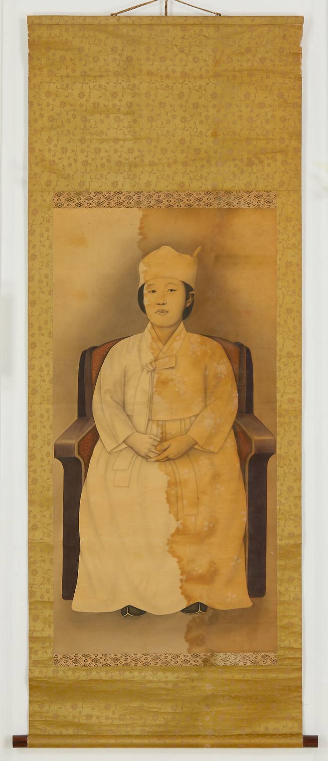 전 명성황후 초상 傳 明成皇后肖像, 조선 말기, 비단에 채색, 66.5x48.5cm, 179x70cm. 사진=다보성갤러리 제공. *재판매 및 DB 금지