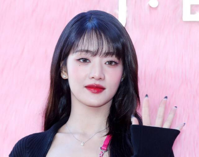 민니가 스크린에 데뷔한다. 뉴시스