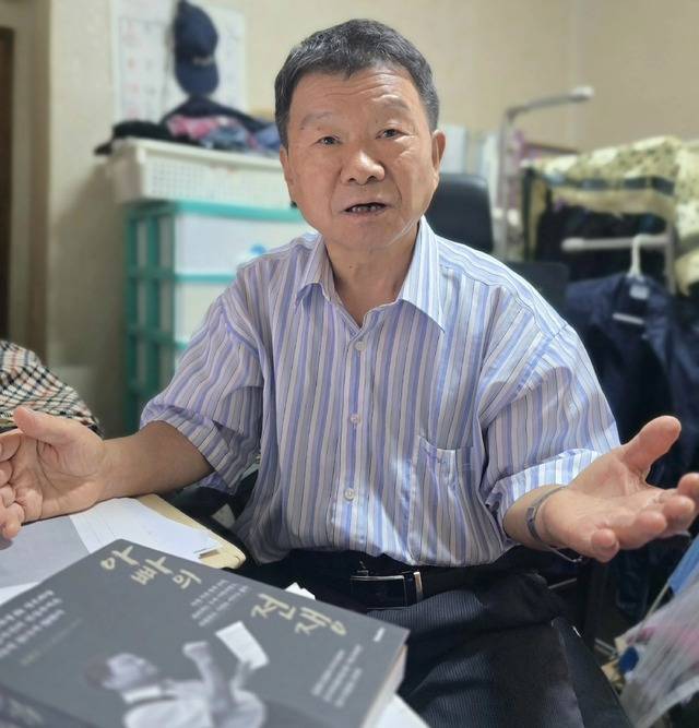 고 정은희 양 아버지 정현조씨가 본보와 인터뷰를 하고 있다. 김진홍 기자