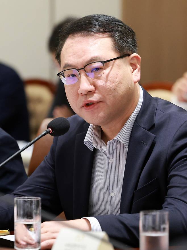 유병서 기획재정부 예산실장이 13일 서울 용산 대통령실 청사에서 열린 나라재정 절약 간담회에서 발언하고 있다. [사진 = 대통령실통신사진기자단]