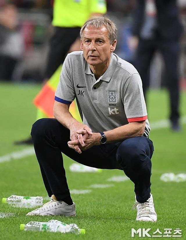 위르겐 클린스만은 어디까지 추락하게 되는 것일까. ‘14억 대륙’ 중국의 시선에선 파비오 칸나바로보다 못한 지도자다. 사진=천정환 기자