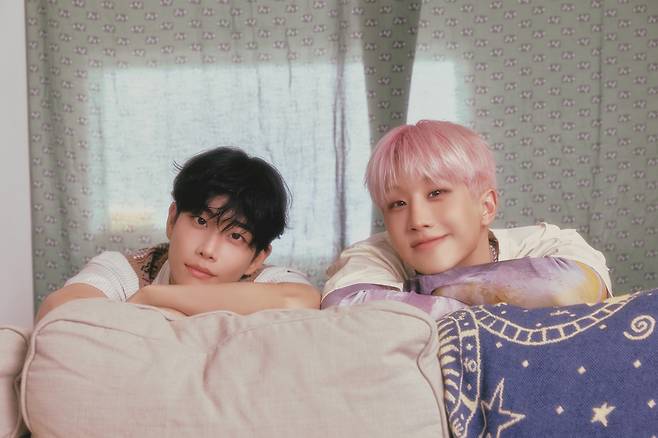 아스트로 유닛 주니지니의 MJ(왼쪽)와 진진. 판타지오 제공