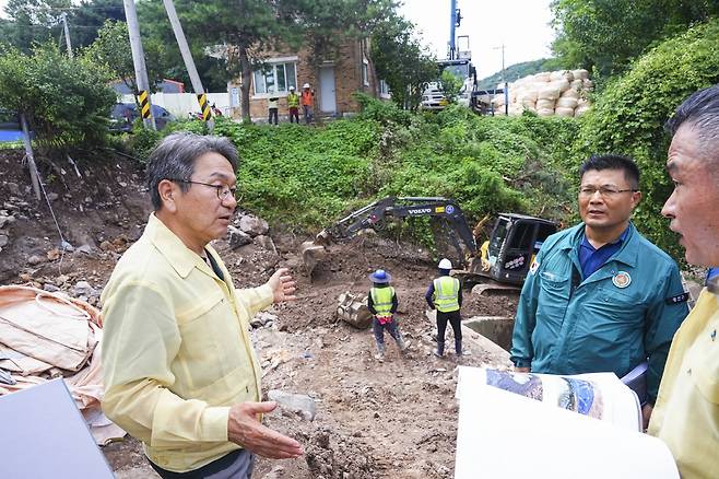 수해 피해 현장 찾은 강기정 시장 [광주시 제공]