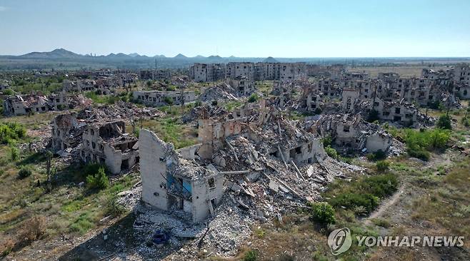 폐허가 된 도네츠크주 마린카 마을 [로이터 연합뉴스]