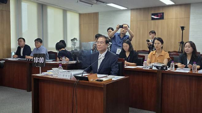 권영걸 초대 원장 후보자가 이날 인사 청문회에 임하고 있다. 사진=이희택 기자.