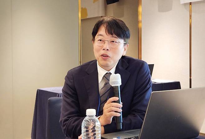 - 장르적 유사성은&nbsp;현 시점에서 단정짓기 어려워 법률적 리스크를 사전에 검토할 필요가 있다고 한다&nbsp;