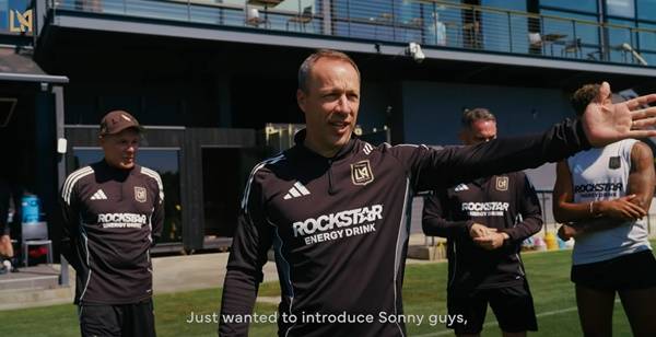 손흥민을 소개하는 체룬돌로 감독. ⓒLAFC 공식 유튜브