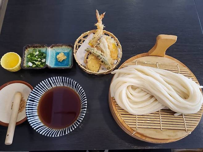 인스타그램 @hyunudon