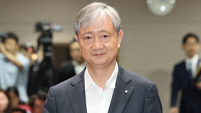 취임식 입장하는 이찬진 신임 금감원장