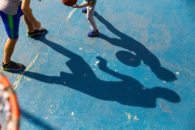 한국중고등학교 농구연맹이 주최한 '2025 한국중고농구 주말리그 왕중왕전'에서 중학생 선수가 상대 팀 선수를 폭행한 사건이 발생했다. /자료사진=클립아트코리아