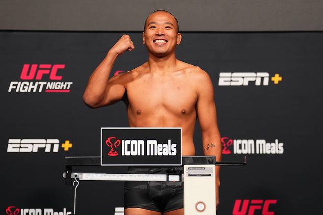 ‘아이언 터틀’ 박준용, 삼보 챔피언 알리스케로프 상대로 10월 대회서 한국 선수 2호 ‘UFC 10승’ 도전