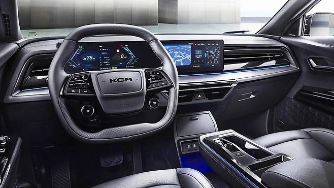 KGM 액티언 하이브리드 실내