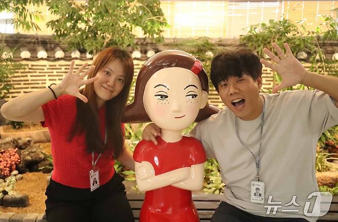 울산 중구 소속 이재준 주무관과 최보영 주무관.ⓒNews1 김지혜기자
