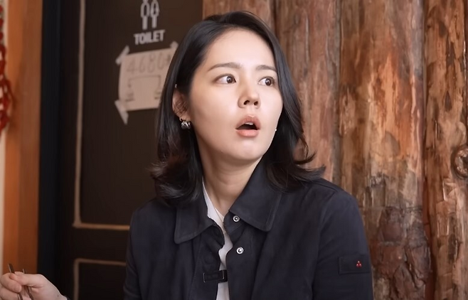 배우 한가인. 유튜브 채널 '자유부인 한가인' 캡처.