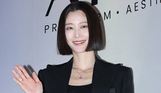 모델 겸 방송인 이현이가 샤넬 가방 하나로 재테크에 성공한 경험을 공개했다. 세계일보 자료사진