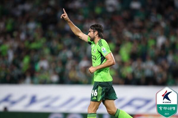 전북현대 콤파뇨. /사진=한국프로축구연맹