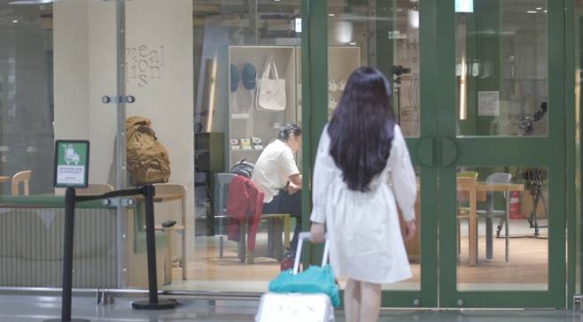 ‘미운 우리 새끼’(미우새) 윤시윤 어머니, 스튜디오 발칵 뒤집은 동안 미모