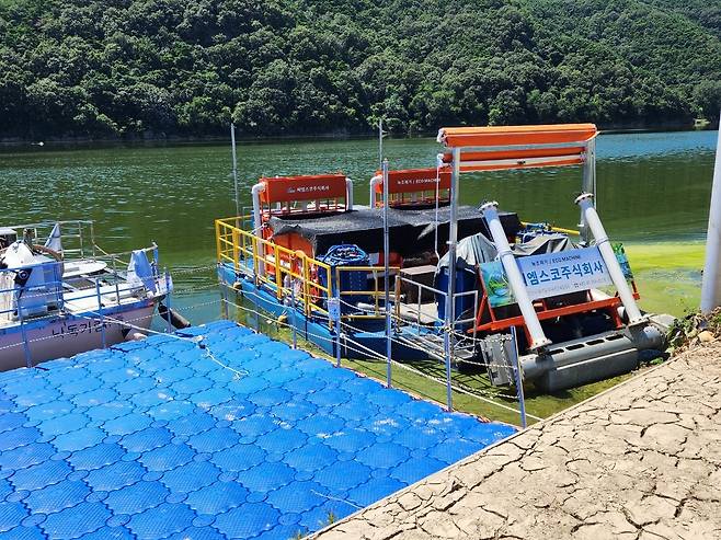 녹조 제거설비 [낙동강청 제공. 재판매 및 DB 금지]