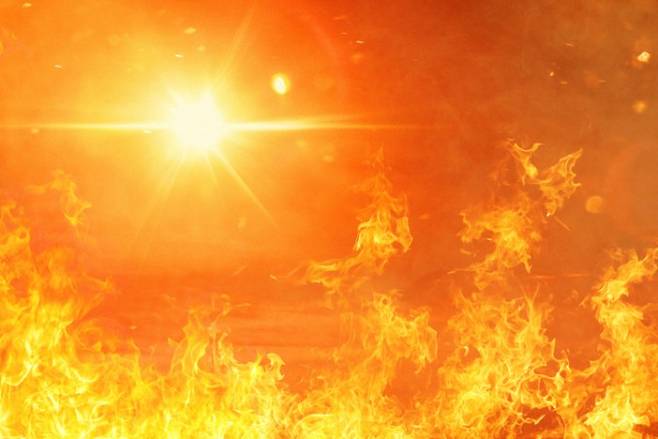 폭염은 대기 화학 작용을 촉발해 오염물질을 늘리는 것으로 나타났다.&nbsp;폭염을 나타낸 이미지. 게티이미지번호