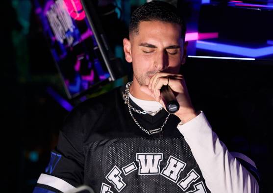 최근 5경기에서 7골을 몰아친 프로축구 수원FC 싸박. 그는 가수를 겸업한다. [사진 싸박]