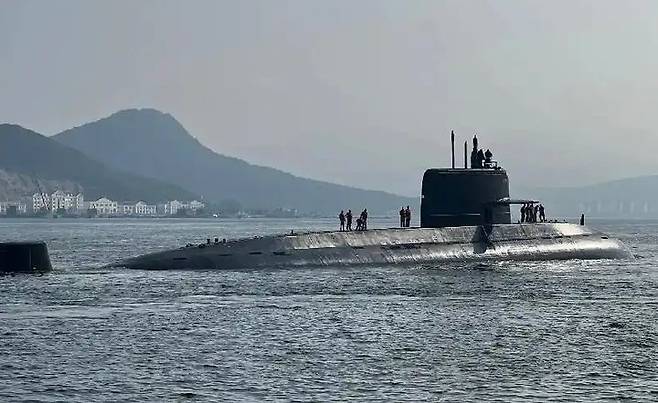 [서울=뉴시스]중국이 최근 파키스탄 해군에 세 번째 신형 한고르(Hangor)급 잠수함을 인도하면서 파키스탄 경쟁국인 인도가 예의주시하고 있다. 한고르급 잠수함의 자료사진. <사진출처: 중국 바이두>2025.08.18