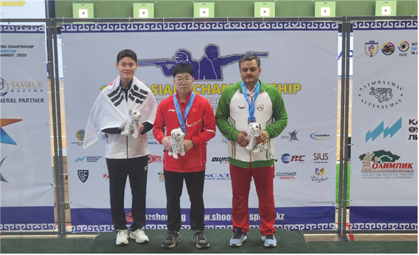 제16회 쉽켄트 아시아사격선수권대회 공기권총 남자 성인부 에서 은메달을 차지한 홍수현(국군체육부대). 사진 | 대한사격연맹