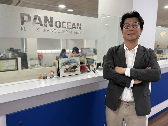 김명동 팬오션 베트남 호찌민 사무소장이 19일 파이낸셜뉴스와 인터뷰를 마친 뒤 포즈를 취하고 있다. 사진=강구귀 기자