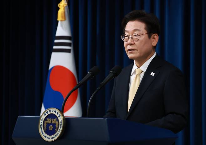 이재명 대통령이 지난 11일 서울 용산 대통령실 청사에서 열린 한·베트남 공동언론발표에서 발언하고 있다. 연합뉴스