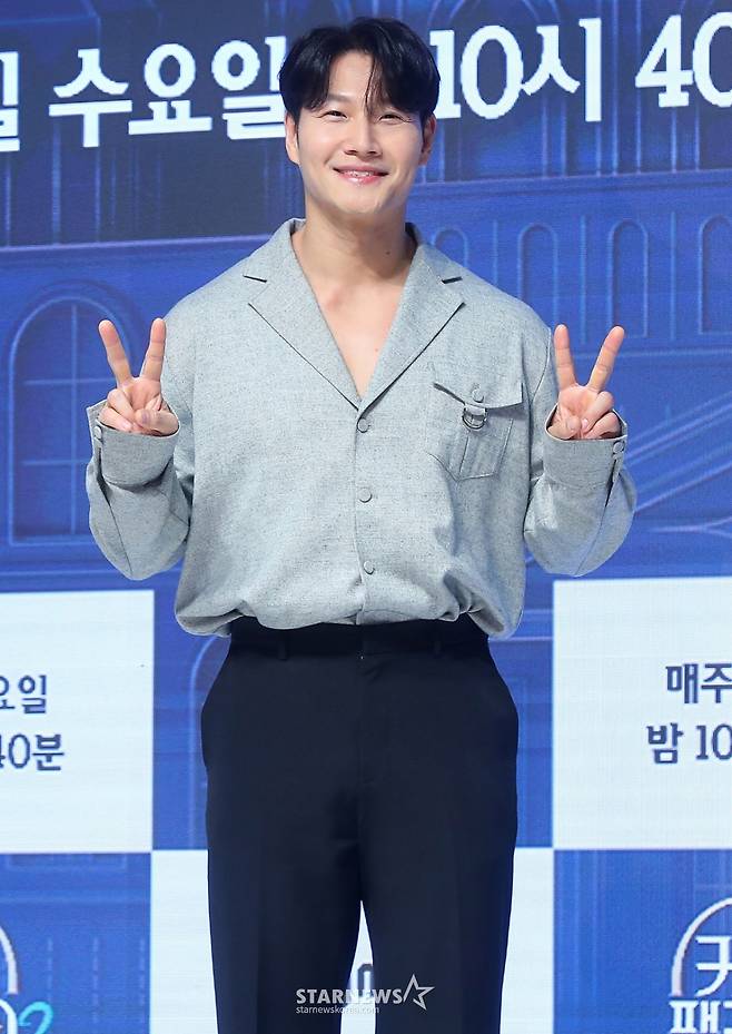가수 김종국이 4일 오전 서울 강남구 논현동 엘리에나호텔에서 진행된 엠넷 예능 '커플팰리스2' 제작발표회에 참석해 포즈를 취하고 있다. / 2025.02.04 /사진=김창현 chmt@