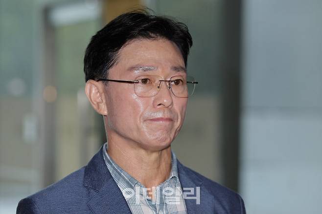 임성근 전 해병대 1사단장이 지난 19일 오전 포렌식 참관을 위해 서울 서초구 순직해병 특검팀(이명현 특별검사) 사무실에 출석하고 있다. (사진=뉴스1)
