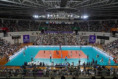 지난 16일 경남 진주체육관에서 치뤄진 여자배구 한일전 만원 관중 속에 치러진 여자배구 역대 150번째 한일전에서 편파 판정 논란이 커지면서 스포츠윤리센터가 조사에 착수했다. [출처 대한배구협회]