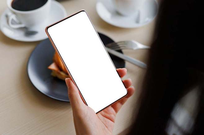 알뜰폰이 소비자 중심의 유연한 통신 소비 방식으로 자리매김하고 있다.게티이미지