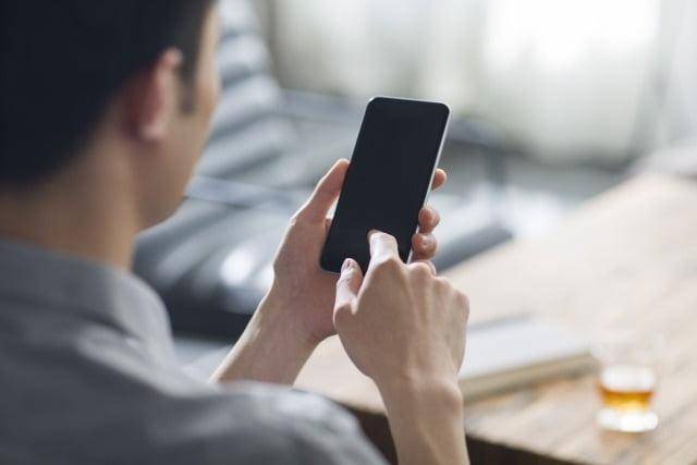 통신시장에서 자급제폰과 알뜰폰의 결합은 주요 소비 트렌드로 자리잡을 전망이다. 게티이미지