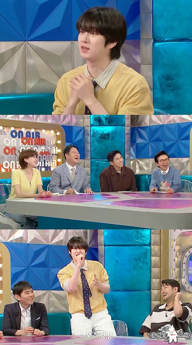 ‘라디오스타’에 출연해 자신의 입담을 풀어놓는 슈퍼주니어 멤버 김희철. MBC 제공