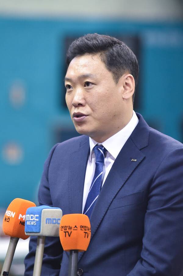 박영진 전 KDB생명 감독 대행. /사진=WKBL