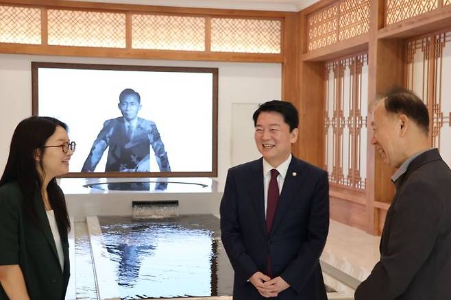 안철수 국민의힘 당대표 후보가 20일 서울 마포구에 위치한 박정희 대통령 기념관을 찾았다. ⓒ안철수 의원실