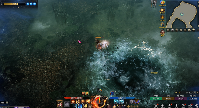 ▲ 여기서 보스에게 전기 수류탄을 던지면 마지막 공격 위치가 보인다