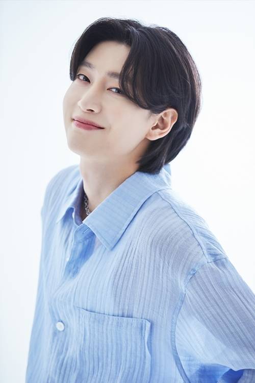 ‘미스터트롯3’ 김용빈이 데뷔 후 첫 관찰 예능 프로그램에 출연한다.